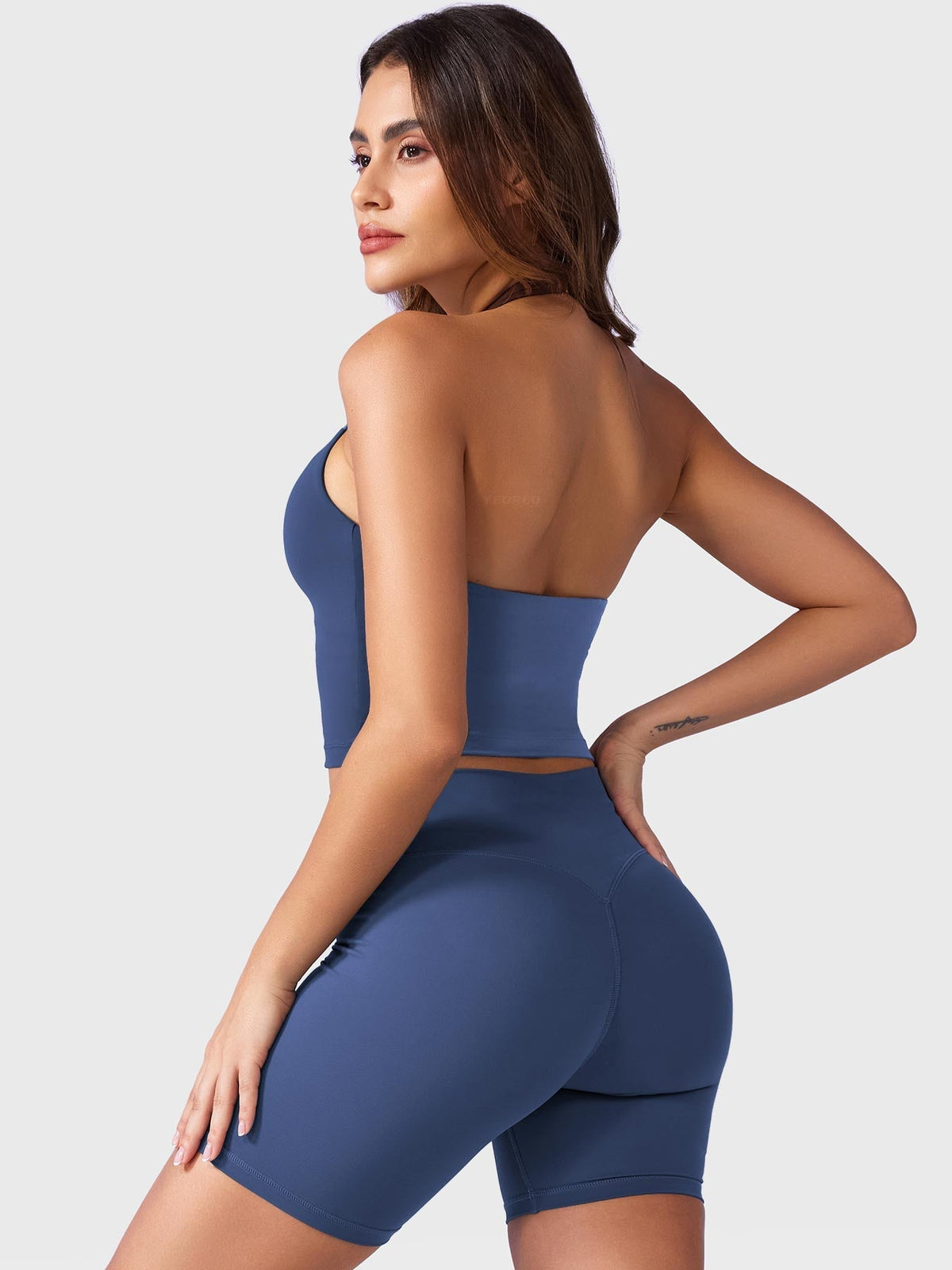 Camiseta de tirantes Forme CoreFlex halter con colgante