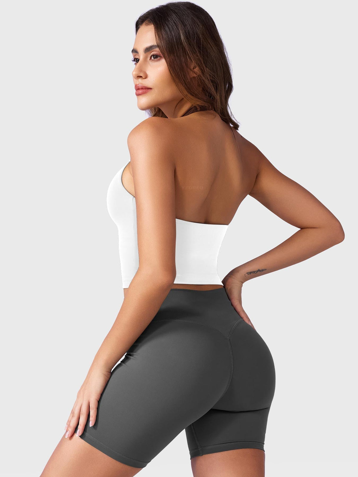 Camiseta de tirantes Forme CoreFlex halter con colgante