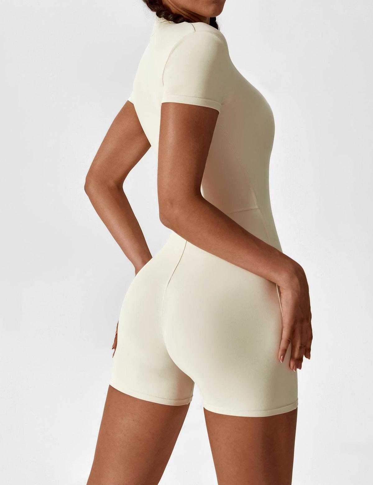 Body corto FORME CoreFlex manga corta con cremallera