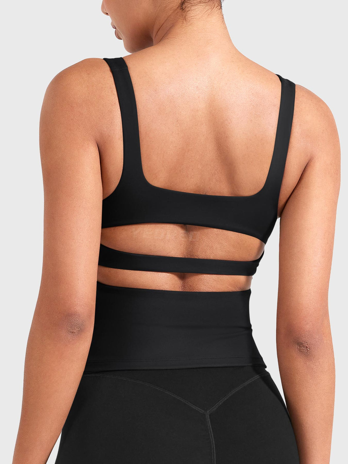 Camiseta de tirantes FORME CoreFlex espalda abierta