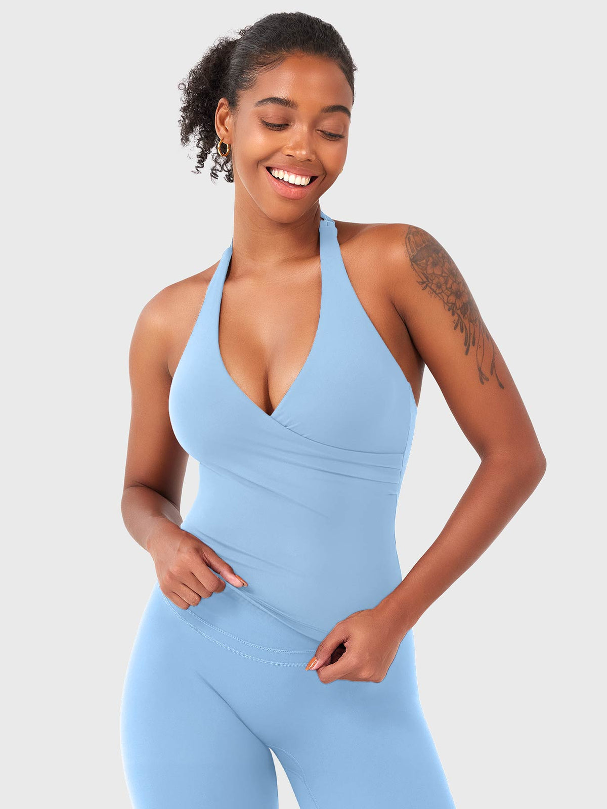 Camiseta de tirantes FORME CoreFlex halter escote en V