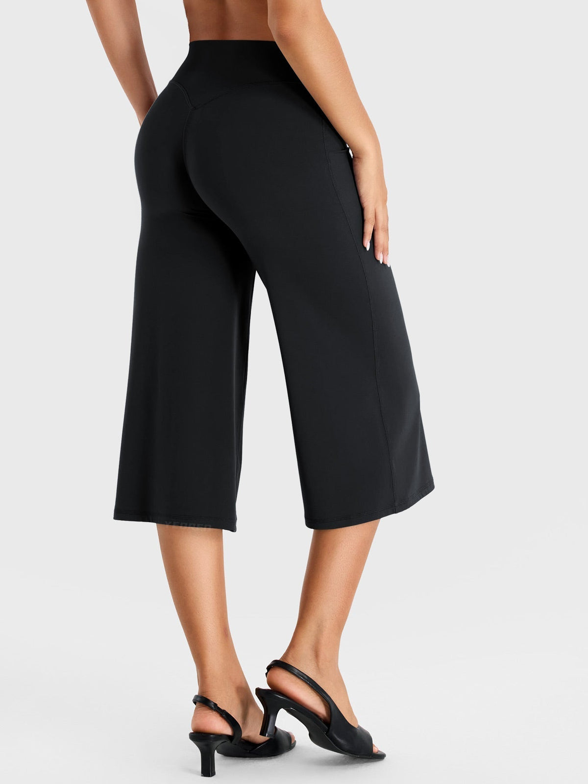 Leggings Capri Forme Ease de pierna ancha tiro bajo 21"
