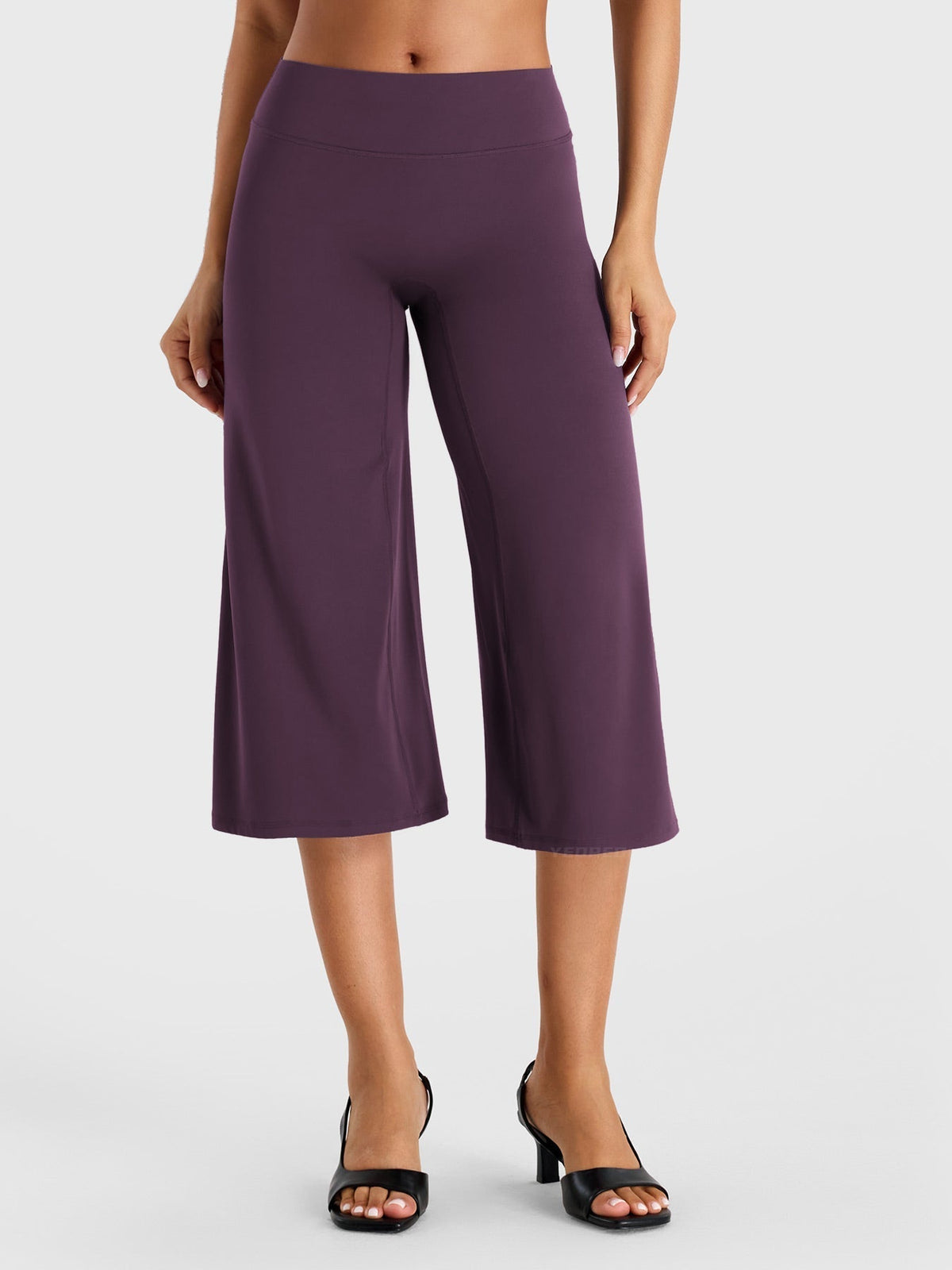 Leggings Capri Forme Ease de pierna ancha tiro bajo 21"