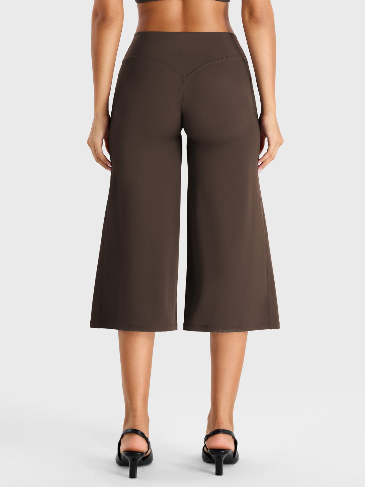 Leggings Capri Forme Ease de pierna ancha tiro bajo 21"