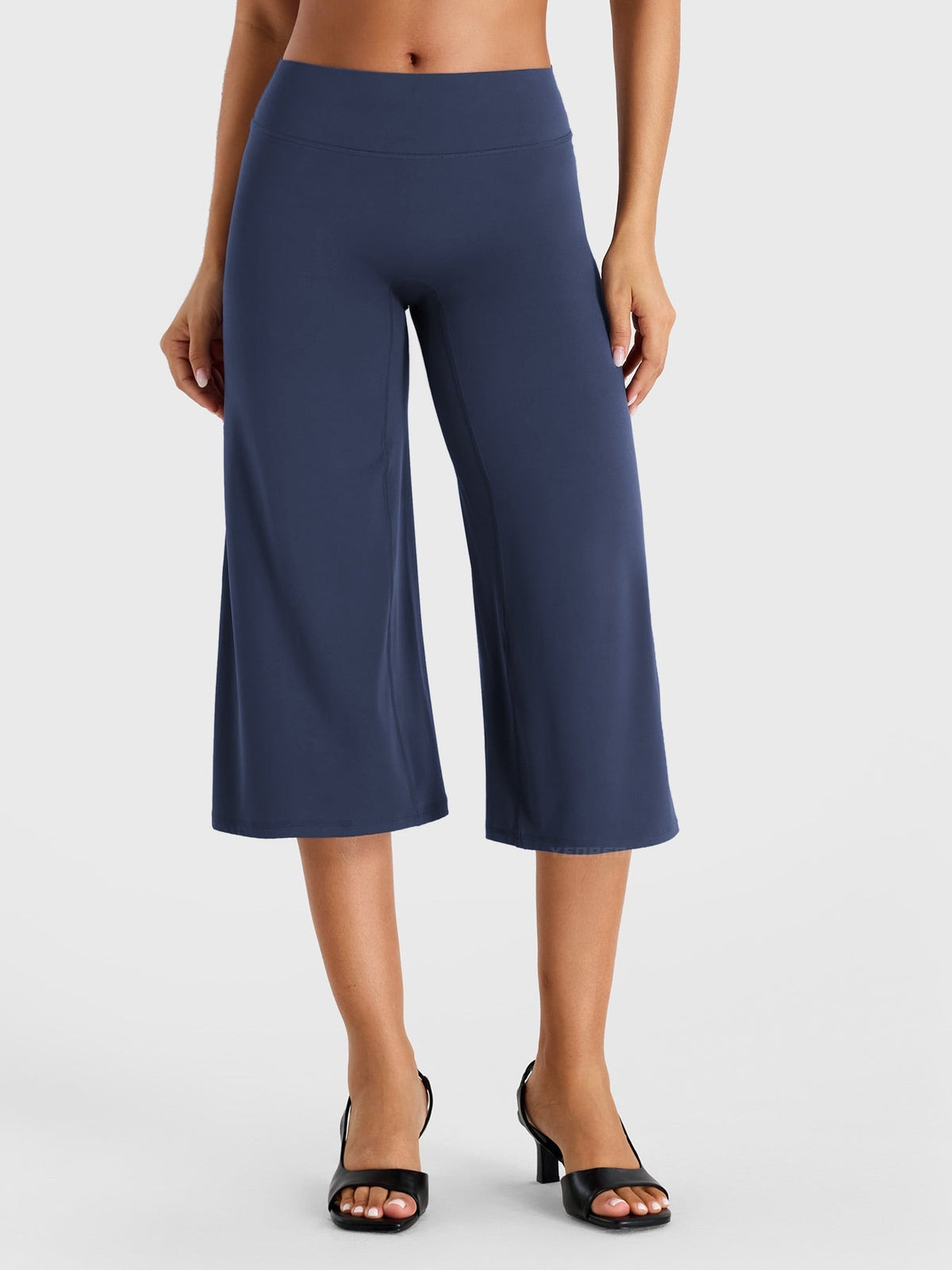 Leggings Capri Forme Ease de pierna ancha tiro bajo 21"