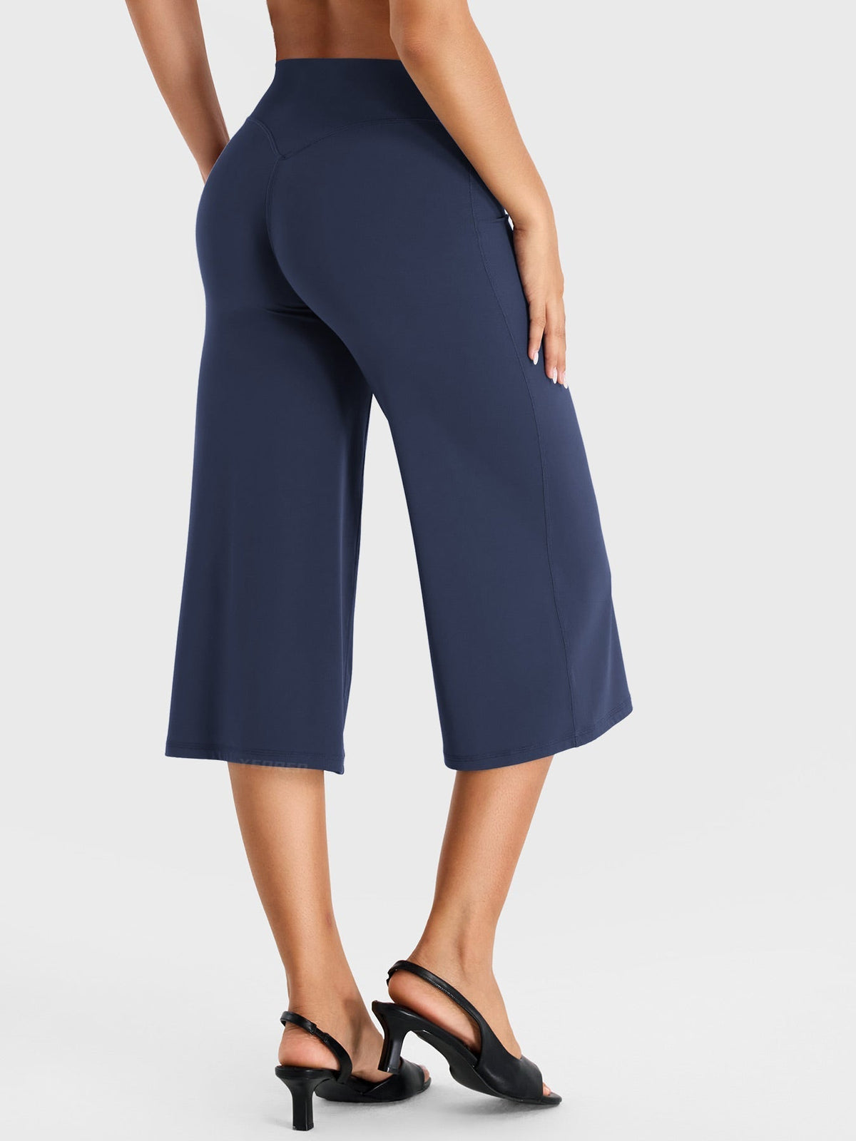 Leggings Capri Forme Ease de pierna ancha tiro bajo 21"